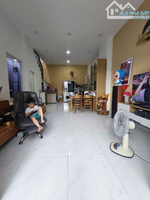 [Quận 7] Nhà đẹp 2 tầng chủ tự xây - Ngang 5m thoáng phường phú thuận - chỉ 5 tỷ 1 - 5