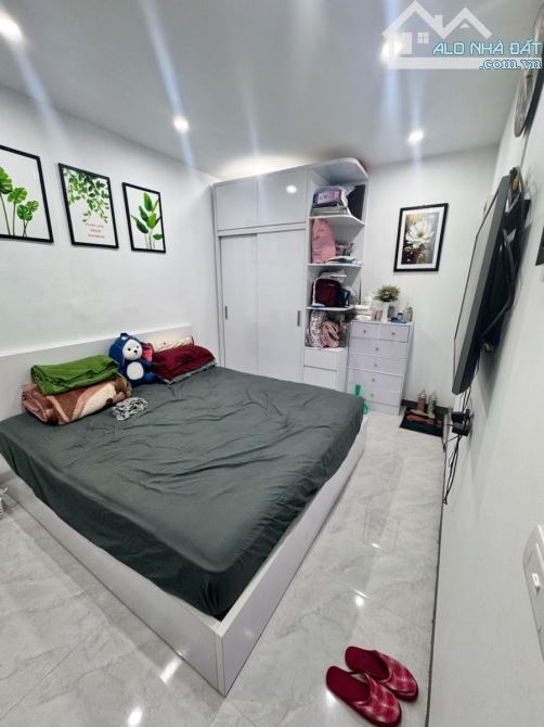 Nhà Đẹp Phố Hào Nam- 3 Tầng 2 Phòng Ngủ  full Công Năng - 5