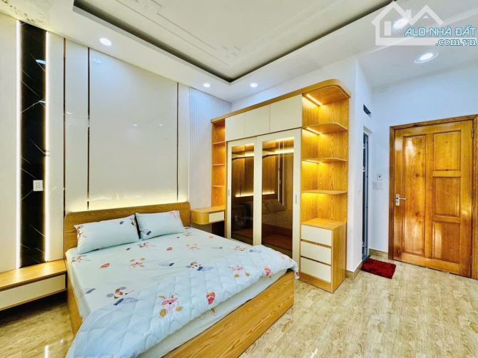 Siêu Phẩm 4Tầng 5P Ngủ Full Nội Thất 50M² - 5