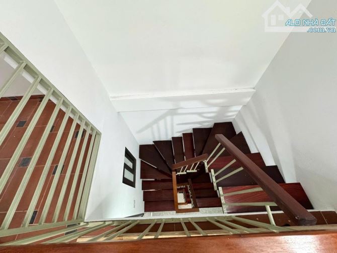 Bán nhà riêng 27m 4 tầng 5 ngủ phố vũ tông Phan Hà Nội giá 3.2tỷ - 5