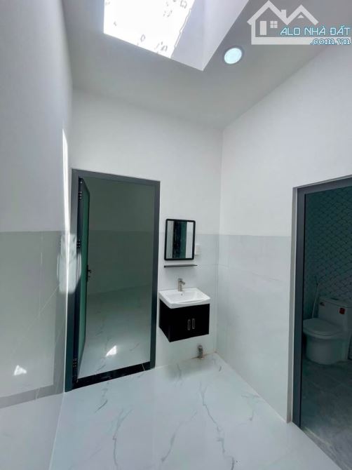 Bán Gấp Căn Nhà C4 ở Đ.Số 28- Tân Thông Hội- Củ Chi. DT 105m2, Giá 999 triệu. - 5