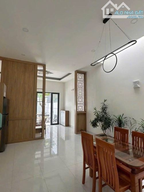 HÀNG CÓ 102 Ở TRẢNG BÀNG TÂY NINH NÈ, NHÀ C4 MỚI XÂY, DT 87m2, giá 1tỷ050. - 5