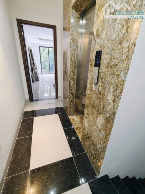 Ngõ 358 Bùi Xương Trạch, oto tải đỗ cửa, thang máy, 6 tầng đẹp full đồ, 36m2. Giá 9.1 tỷ - 5