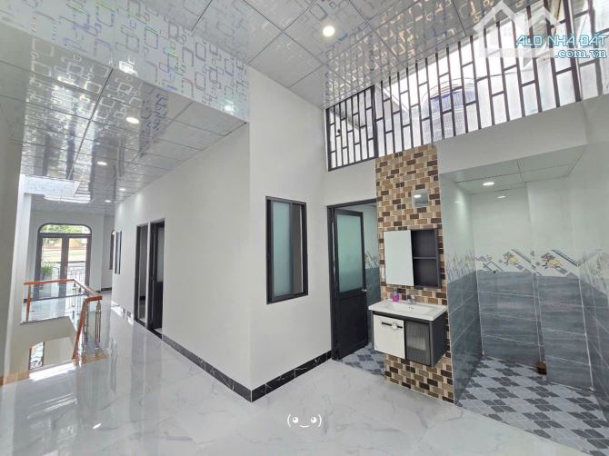 Bán nhà đẹp mới 100%, 1 sẹt Ql1A, giáo xứ Thái Hoà, Hố Nai 3. Thổ cư 100m2 2,99 tỷ - 5