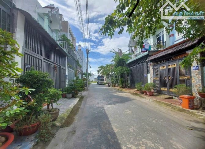 Bán nhà 1 trệt 1 lầu ở KDC Bà Điểm Hóc Môn 5x16 ( 80m2 ) 1 tỷ 1 Sổ hồng riêng sang tên - 5