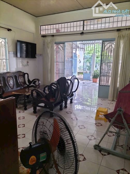 Nhà phường 3 sân rộng rãi dân cư đông diện tích rộng - 5