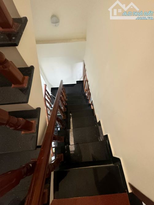 Bán nhà góc hẻm ô tô 5m Đồng Nai thông Lê Hồng Phong 4,3 tỷ - 5