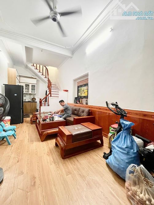 KHÔNG CÓ CĂN THỨ 2 , DƯƠNG VĂN BÉ 37M DÂN XÂY SÁT PHỐ GIÁ NHỈNH 6 TỶ