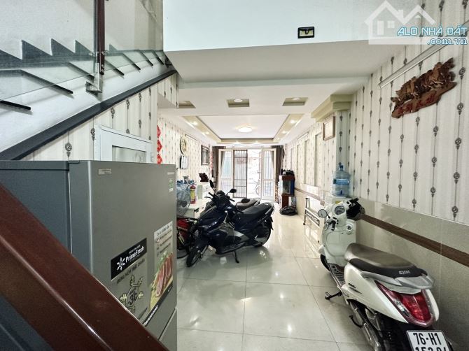 BÁN NHÀ PHÚ NHUẬN HẺM XE HƠI - 6 TẦNG - Ô TÔ 7 CHỖ - HẺM KINH DOANH - 6