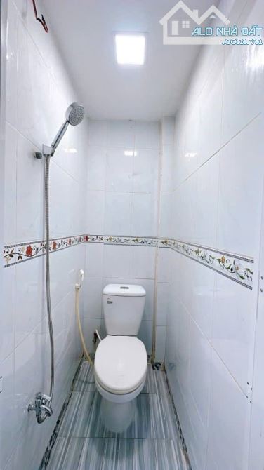 Nhà 2 tầng, không LG, không QH, SHR, Tôn đản, 1,64 tỉ. - 6