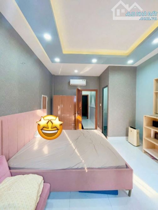 BÁN NHÀ ĐẸP CHÍNH CHỦ Ở 4 TẤM ĐÚC VỊ TRÍ 1/ HÌNH THẬT DT 3,9*14 GẦN CHỢ 200 GIÁ 6TỈ TÍ KDC - 6