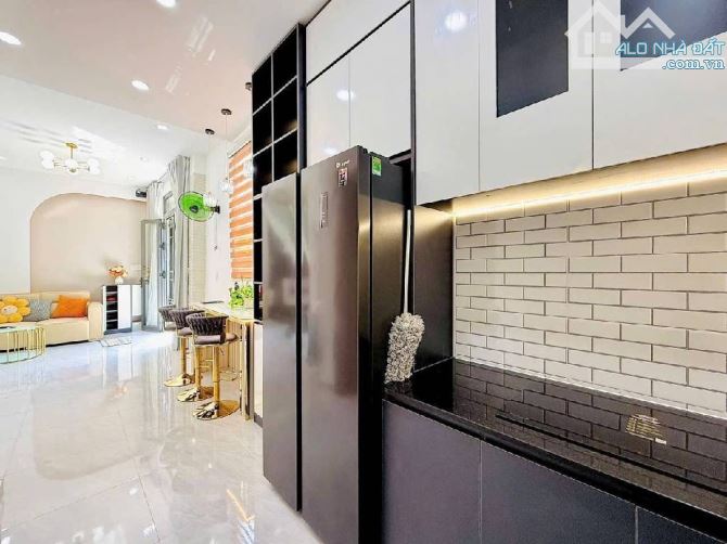 HXH thông, 3 tầng, 9,3m x 5m, Nguyễn Văn Khối - 6