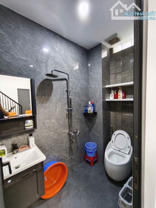 BIỆT THƯ MINI HXH HUỲNH THỊ HAI Q12-58M2-2 TẦNG-FULL NỘI THẤT-GẦN ĐH GTVT-GIÁ 5,2 TỶ - 6