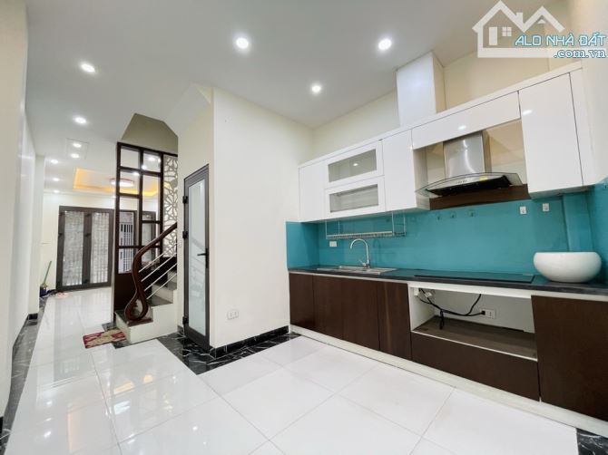 Bán nhà phố Ngọc Thụy 38m2- 4 tầng- 3 phòng ngủ- 7.9 tỷ, ô tô, gần trường Việt Pháp - 6