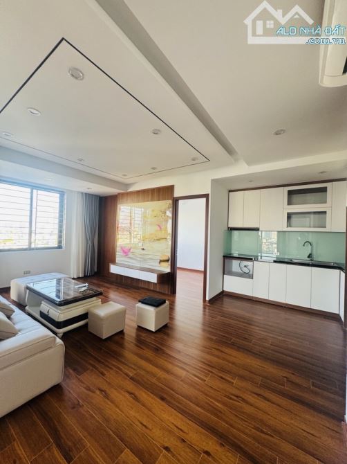 CHUNG CƯ TRẦN THÁI TÔNG – 120M² – LÔ GÓC - TẦNG TRUNG – FULL NỘI THẤT – VIEW ĐẸP - 6