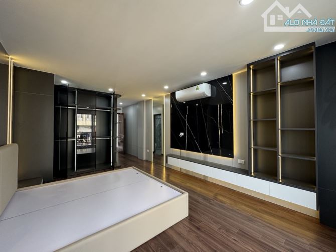BÁN PHÂN LÔ KIM ĐỒNG DÂN XÂY, GARA 7 CHỖ- 78M2-5T-MT6M-17 TỶ - 7