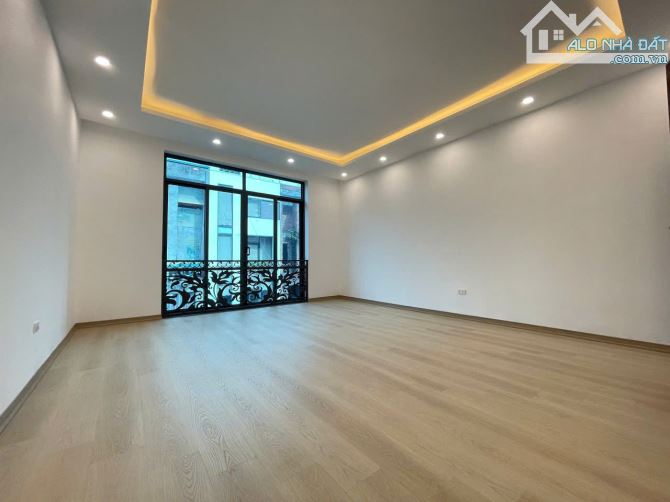 CHỈ GẦN 11 TỶ CÓ NHÀ MỚI 5 TẦNG – Ô TÔ ĐỖ CỬA – NGÃ TƯ SỞ, NGUYỄN TRÃI THANH XUÂN - 7