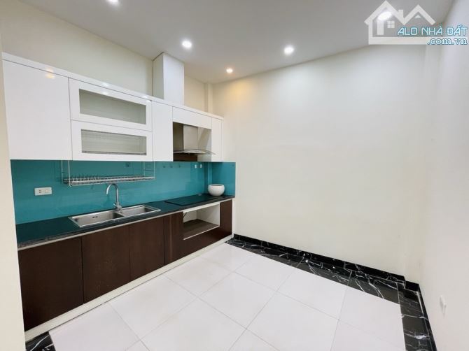 Bán nhà phố Ngọc Thụy 38m2- 4 tầng- 3 phòng ngủ- 7.9 tỷ, ô tô, gần trường Việt Pháp - 7