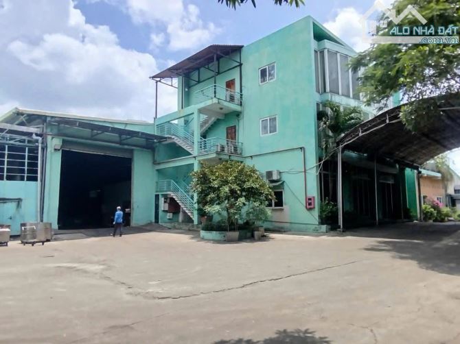 BÁN NHÀ XƯỞNG + TÒA NHÀ 3 TẦNG 6.800M2 - QUỐC LỘ 1A - THẠNH XUÂN Q12. - 7