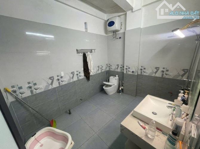 Mặt phố hoa lâm - phân lô - vỉa hè ô tô tránh - kinh doanh sầm uất - thông số vàng - 7