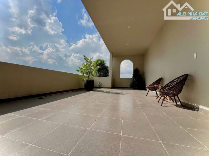 Giá 15,5 tỷ. Bán nhà 3 lầu đẹp. Góc 2 mặt tiền đường NGuyễn Ái Quốc. 5x32m. Sàn 430m2. - 8