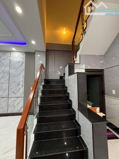 Bán nhà phố  đẹp Phường Hố Nai. Gần trường Nguyễn Chi Phương - 8