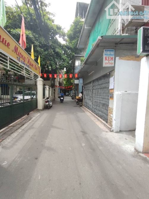 Bán tập thể tầng 3 Rạng Đông - Nguyễn Trãi, sử dụng 65m giá 3,2 tỷ (có thương lượng) - 8
