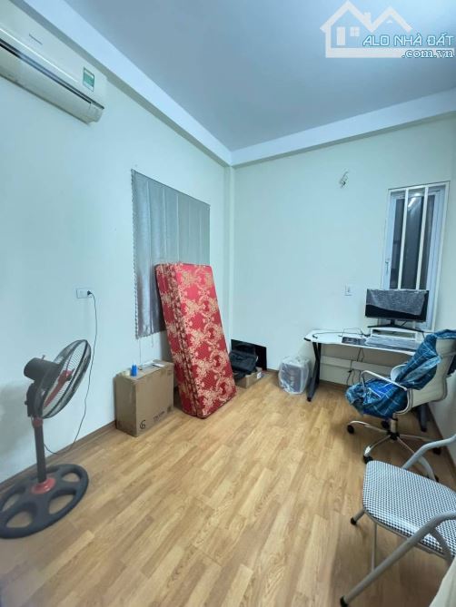 Mặt phố hoa lâm - phân lô - vỉa hè ô tô tránh - kinh doanh sầm uất - thông số vàng - 8