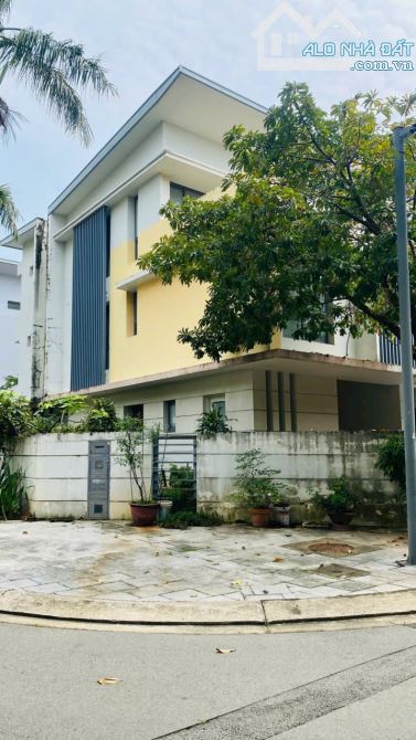 Bán nhà căn góc kdc GarLand Art Villas quận 9 cũ đường số 28 gần chợ Phước long B 206m2 - 8