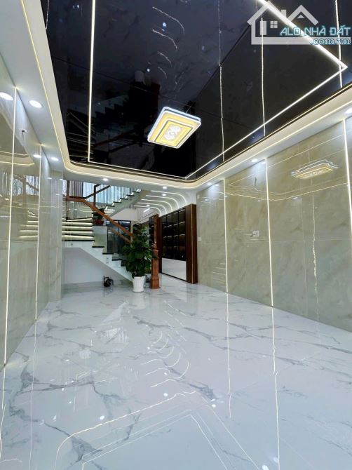 NGAY TÊN LỬA BÌNH TÂN - LÊ ĐÌNH CẨN - NHÀ HIỆN ĐẠI GIÁ TỐT - 68m2 - 5 TẦNG - NHỈNH 7 TỶ. - 9