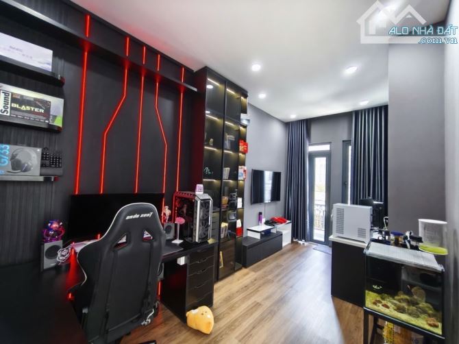 BIỆT THƯ MINI HXH HUỲNH THỊ HAI Q12-58M2-2 TẦNG-FULL NỘI THẤT-GẦN ĐH GTVT-GIÁ 5,2 TỶ - 9