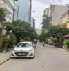 BÁN CĂN HỘ CCMN PHỐ LẠC LONG QUÂN - TÂY HỒ - VIEW BAN CÔNG MẶT NGÕ  - Vị trí đẹp, Ô tô trá
