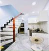 Nhà mới đẹp, sát hẻm xe hơi, Đoàn Văn Bơ, 3 tầng, nhỉnh 2 tỉ.