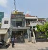 Bán căn nhà MT Nguyễn Hữu Cảnh, BT. Dt: 5X20m, Kc: 3 tầng, Hđt: 120tr. Gía: 35 tỷ còn 28ty