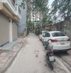 THÔNG SỐ ĐẸP, ĐỨC GIANG. GẦN Ô TÔ, XÂY NHÀ 5 TẦNG, Ở SƯỚNG. 5.5 TỶ
