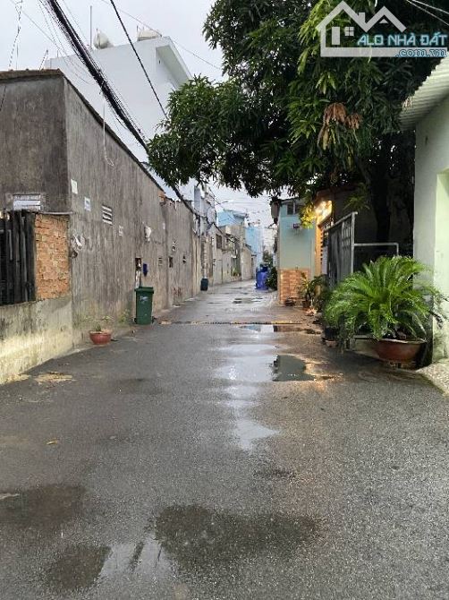 Bán nhà Phạm Đăng Giảng Bình Tân, 5.5*15m, thu nhập 7.5tr/tháng, chỉ 4.x tỷ