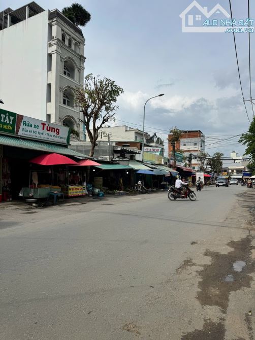nhà góc 2MT Lê Văn Thịnh, gần chợ Cây Xoài, P. Cát Lái—-150m2- ngang 6,5 - 21,5 tỷ