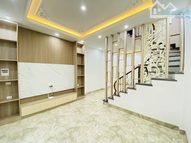 Chính chủ bán nhà đẹp 4 tầng, 43m, ở sướng, kinh doanh đỉnh cao, Nguyễn Trãi