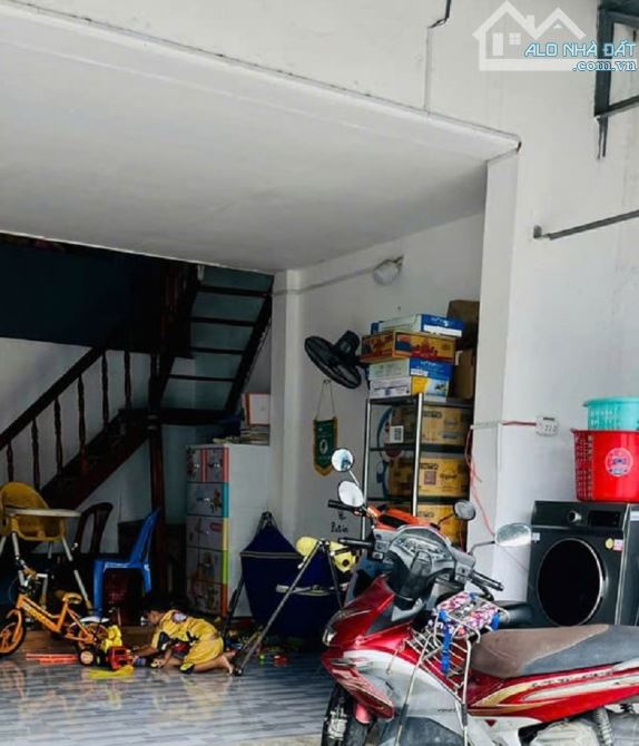 Bán nhà trọ MT Xuân Thới Thượng 3, XTT, Hóc Môn, 453m2, 2 tầng, ngang 11,5m,