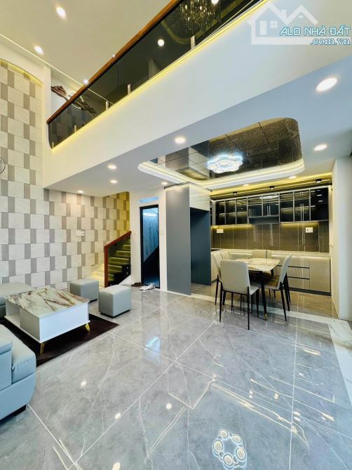2TY850 ĐƯỜNG BÀ HẠT QUẬN 10 SHR DT 75M2