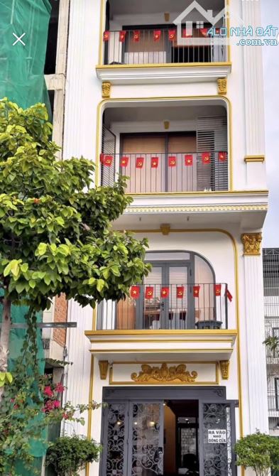SIÊU HOT! Nhà5 tầng sổhồng 110m2,mặt 6m đường B5 NGUYÊN VĂN HƯỞNG rộng 35M có 50 tr/Tháng
