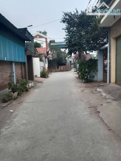 Bán mảnh đất đường siêu rộng giá rẻ đầu tư 👉 chương dương -thường tín