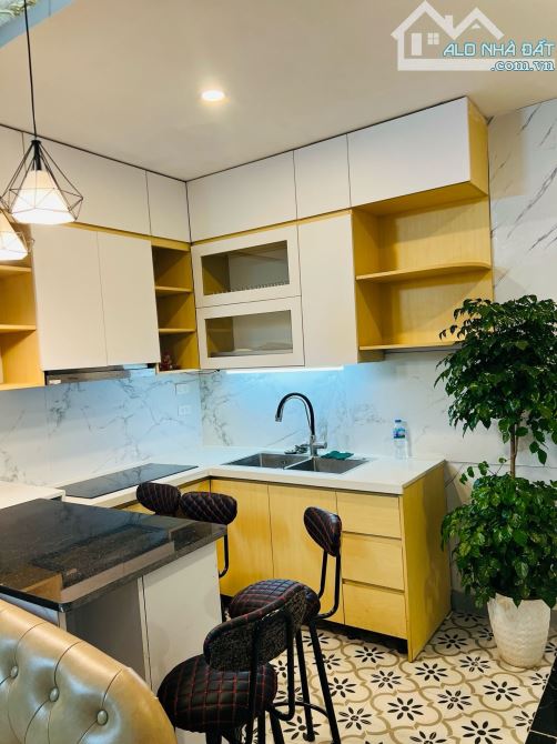 BÁN GẤP CĂN HỘ TẬP THỂ VIP, TẦNG 1, LẠC TRUNG, HAI BÀ TRƯNG. 75M² – 3PN. 4,5 TỶ