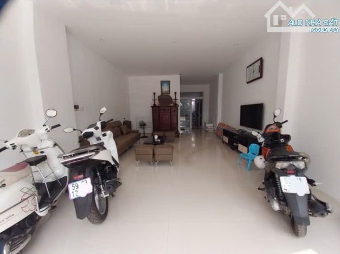Nhà 4 TẦNG MẶT TIỀN, Đ.LÊ THỊ RIÊNG, P.Thới An,Q.12,dt 77,3m2 (4,5mx17m).Đường 12,💰13,7Tỷ