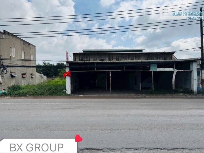 Bán đất 1200m2 góc 3 mặt tiền QUốc Lộ 51 Biên Hòa Đồng Nai có 22,5 tỷ