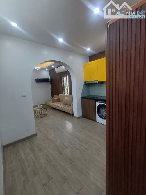 Bán căn hộ Tập thể Kim Đồng, 100m2, 3 ngủ, 2 vệ sinh, 4.85 tỷ sổ đỏ cc