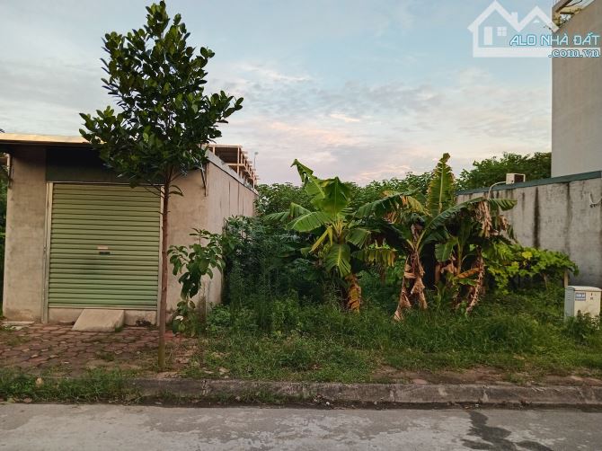 Bán đất Nguyễn Mậu Tài Gia Lâm, vỉa hè, ô tô tránh, 53m2, 10.3 tỷ