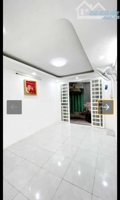 Nhà Trần Đình Xu_ Q1. DT 27m2; 2 tầng. Ngang 3.2m/3.4m x dài 8.5m. Giá 3.8 tỷ.