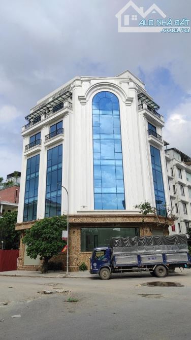 🏢 BÁN BIỆT THỰ PHÂN LÔ NGUYỄN XIỂN – DT 163m² 8 TẦNG (7 NỔI + 1 HẦM) MT 20m GIÁ 80 tỷ