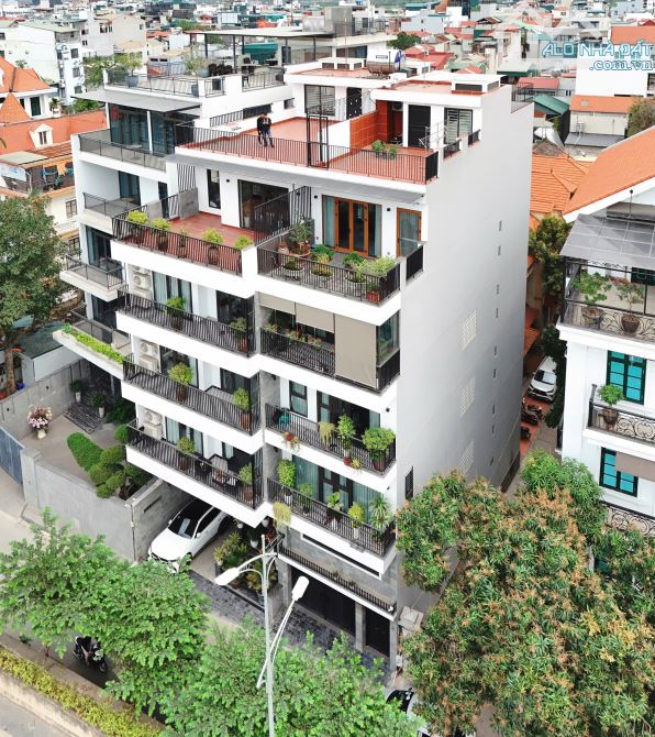 Cần bán tòa 5 nổi- 2 hầm-KD- mặt phố Phó Đức Chính- Trúc Bạch- 130m2- MT:6m- 54 tỷ